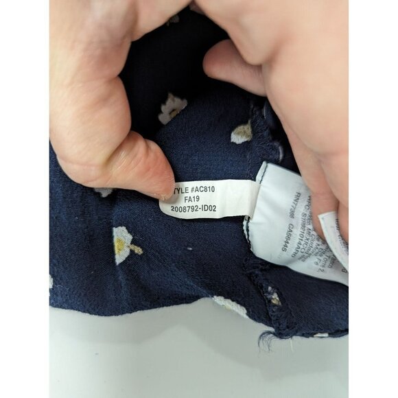 Madewell Womens Tank Top Size L Daisy Dots Button Front Tie Floral Blue - Picture 6 of 8